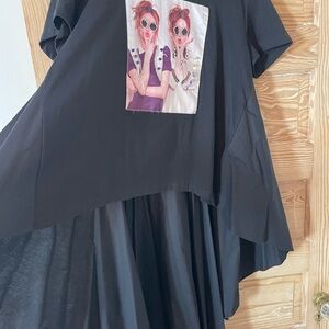 Black Graphic Women Tunic